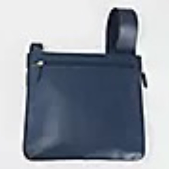 RADLEY London Large Pockets Leather Zip Around Crossbody, Black - Picture 8 of 10